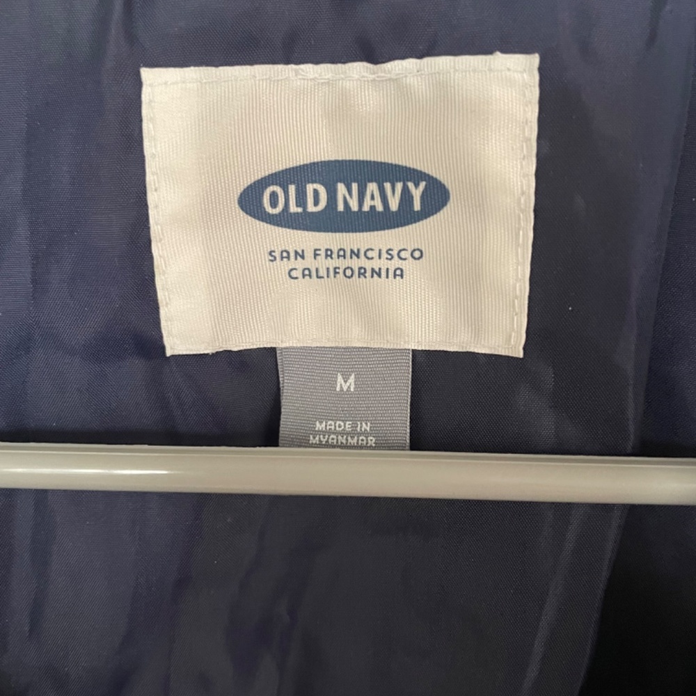 Vest - Picture 3 of 3